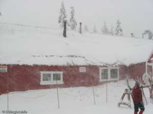 Snowy Lodge-