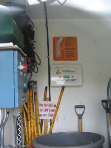 Discovery Platter-Looking inside the Liftie Box