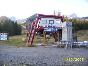 Deer Chair-Bottom Station. Photo by: Skilifts.org Member: Helper