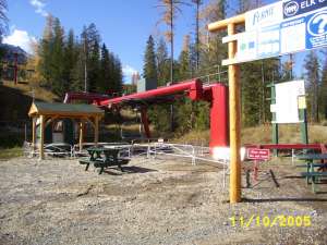 Elk Chair-Bottom Station. Photo by: Skilifts.org Member: Helper