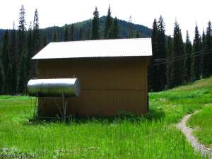 T-bar-Bottom Station