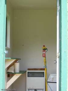 T-bar-Bottom Liftie Box