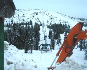 Sasquatch Chair-Liftline. Photo by Vancouverguy
