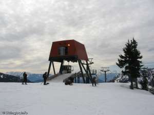 Sasquatch Chair-Top Station