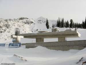Peak to Peak Gondola-Blackcomb Terminal