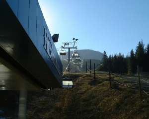 Fitzsimmons Express-Up Line. Photo by Vancouverguy