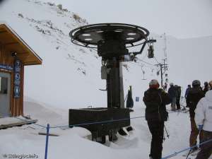 Showcase T-bar-Bottom Bullwheel