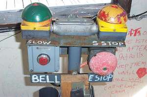 Paradise Triple-Controls. Photo by Allan