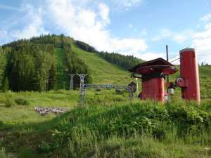 Red Chair-Liftline and Station