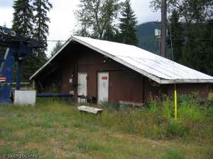 T-bar-Bottom Station