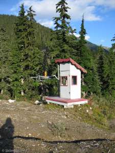 Handle Tow-Bottom Station