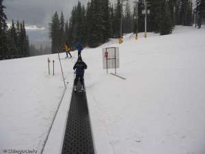 Discovery Carpet-Bottom Station