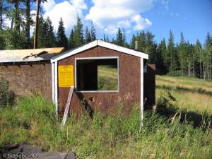 Platter-Bottom Liftie Box