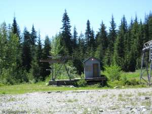 Blueberry Chair-Bottom Station