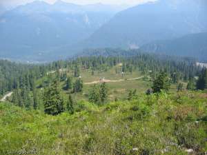 C-3-Liftline in Distance