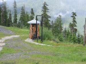 White Salmon Handle Tow-Down Line