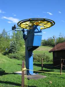 T-bar-Bottom Station