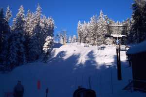 Lodge Chair-Up Line. Photo by Vancouverguy (Skiliftforum.com)