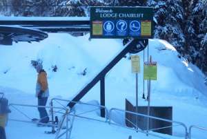 Lodge Chair-Counterweight. Photo by Vancouverguy (Skiliftforum.com)