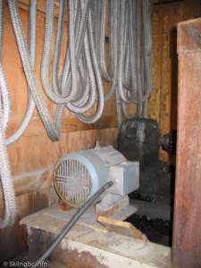 Ropetow-Drive Building