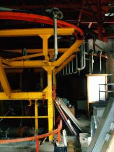 Old Gondola-Hanger Arms. Photo by Poloxskier (Bryan)