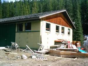 Old Gondola-Bottom Station. Photo by Poloxskier (Bryan)