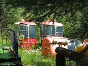 Old Gondola-Carriers