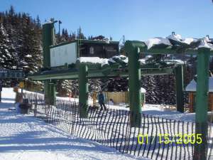 Paradise Triple-Bottom Station. Photo by Zage