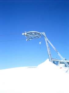 Summit Platter-Return Bullwheel. Photo by Poloxskier (Bryan)