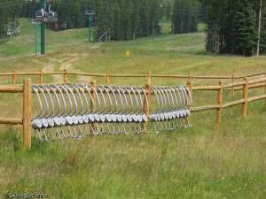 Sunny T-bar-Tees off line