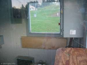 T-bar-Bottom Liftie Box