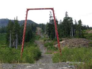 Lower T-bar-Liftline